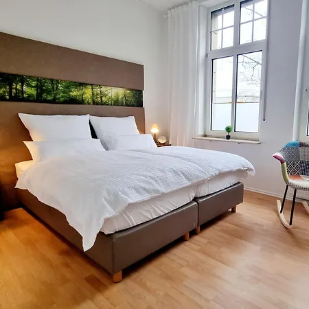 135m²-apartment I Max. 8 Gaeste I Zentral I Kueche I Balkon I Parken I Wlan Lünen