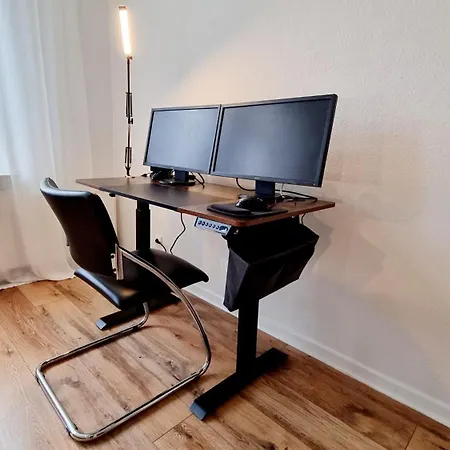 Apartamento 135m²-apartment I Max. 8 Gaeste I Zentral I Kueche I Balkon I Parken I Wlan *