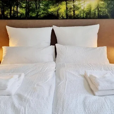 135m²-apartment I Max. 8 Gaeste I Zentral I Kueche I Balkon I Parken I Wlan Lünen