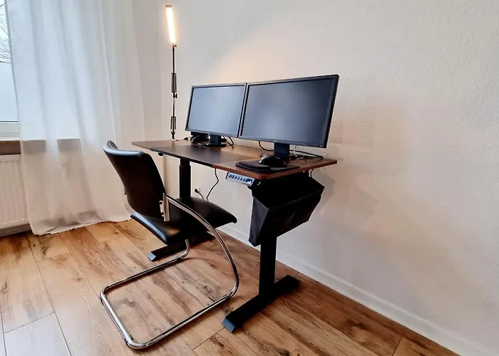 Appartement 135m²-apartment I Max. 8 Gäste I Zentral I Küche I Balkon I Parken I Wlan *